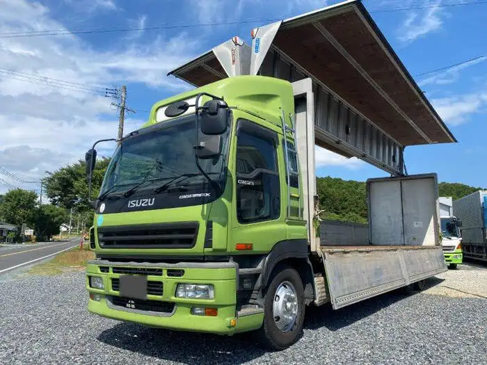 いすゞ ギガ 大型 ウイング エアサス ベッド の中古トラック【車両No.128480】