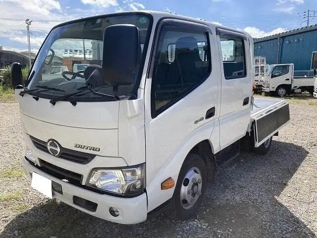 日野 デュトロ 小型 平ボディ Wキャブ TKG-XZU605M の中古トラック【車両No.128060】