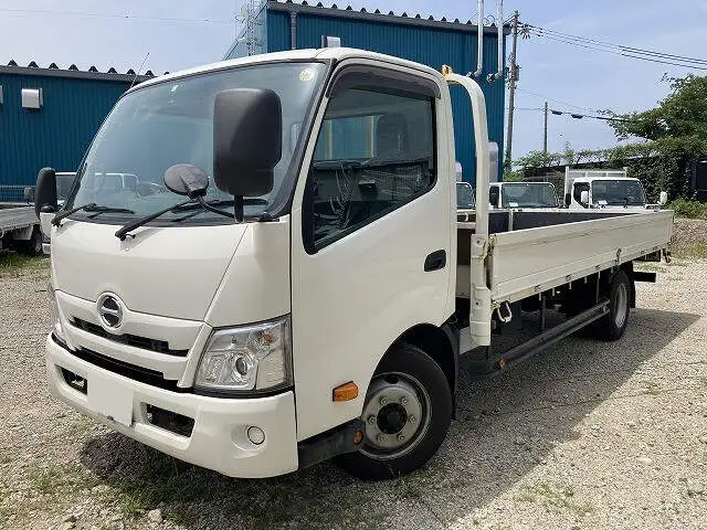 日野 デュトロ 小型 平ボディ 床鉄板 2PG-XZU722M の中古トラック【車両No.129287】
