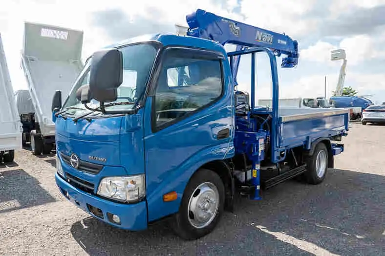 日野 デュトロ 小型 クレーン付 4段 ラジコン の中古トラック【車両No.129104】
