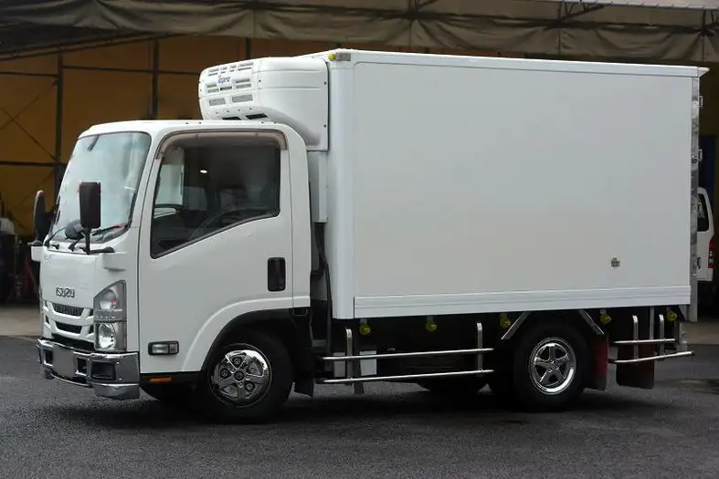 いすゞ エルフ 小型 冷凍冷蔵 低温 キーストン の中古トラック【車両No.129454】