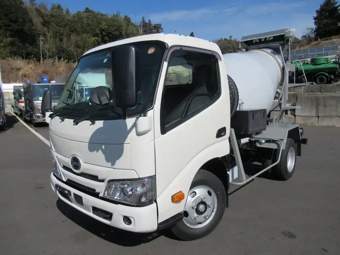 日野 デュトロ 小型 ミキサー・ポンプ 2PG-XZU600E R4 の中古トラック【車両No.129710】