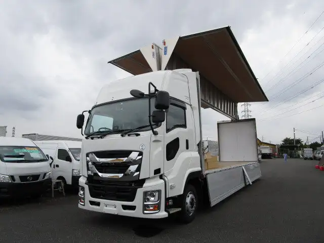 いすゞ ギガ 大型 ウイング パワーゲート ハイルーフ の中古トラック【車両No.129629】
