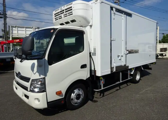 日野 デュトロ 小型 冷凍冷蔵 低温 スタンバイ の中古トラック【車両No.129912】