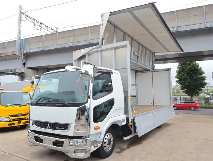 三菱 ファイター 中型/増トン ウイング ベッド 2KG-FK61F の中古トラック【車両No.130161】
