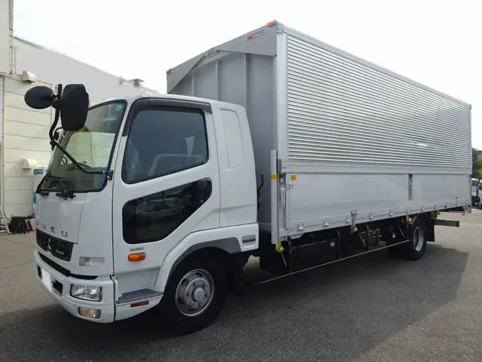 三菱 ファイター 中型/増トン ウイング ベッド TKG-FK61F の中古トラック【車両No.130734】