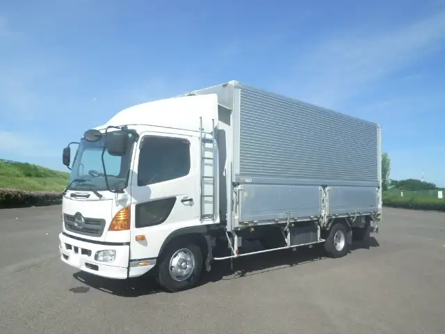 日野 レンジャー 中型/増トン ウイング ベッド 3枚観音 の中古トラック【車両No.130689】