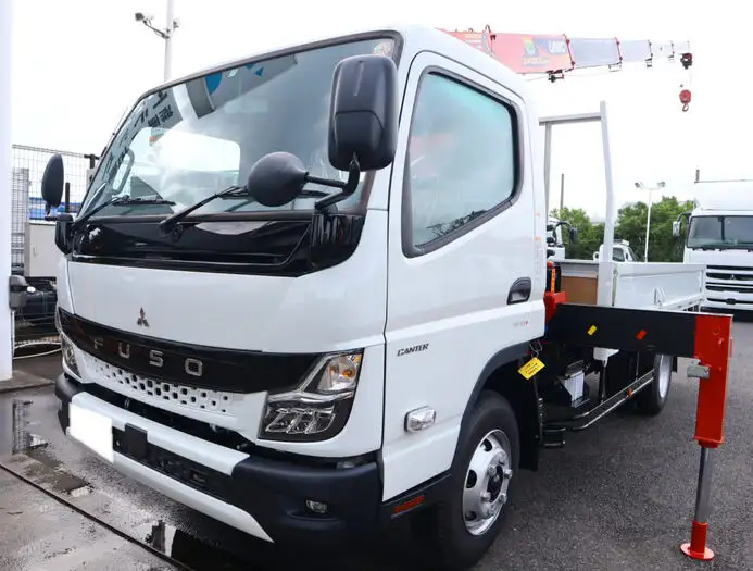 三菱 キャンター 小型 クレーン付 5段 ラジコン の中古トラック【車両No.130669】