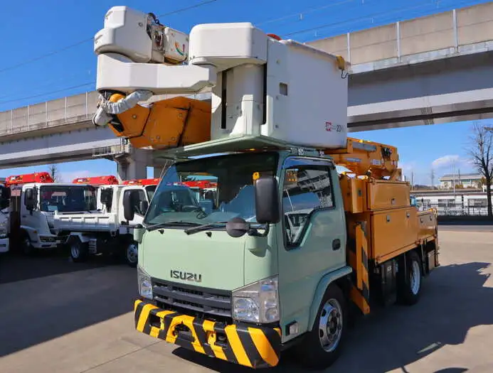 いすゞ エルフ 小型 高所・建柱車 高所作業車 電工仕様 の中古トラック【車両No.130898】