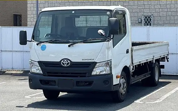 トヨタ トヨエース 小型 平ボディ TKG-XZC710 H28 の中古トラック【車両No.131148】