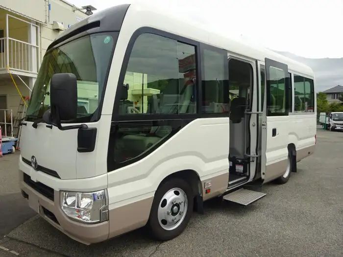 トヨタ コースター 小型 バス マイクロバス SKG-XZB60 の中古トラック【車両No.131593】