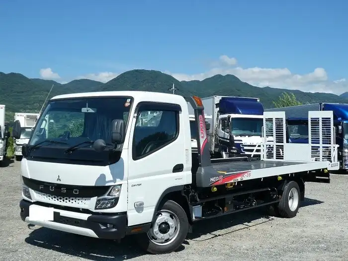 三菱 キャンター 小型 車両重機運搬 ラジコン ウインチ の中古トラック【車両No.131695】