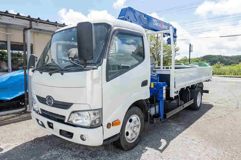 日野 デュトロ 小型 クレーン付 4段 ラジコン の中古トラック【車両No.131692】