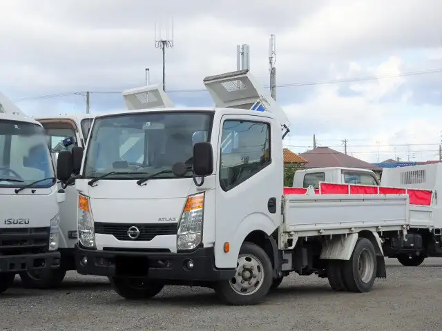 日産 アトラス 小型 平ボディ CBF-SQ2F24 H22 の中古トラック【車両No.131789】