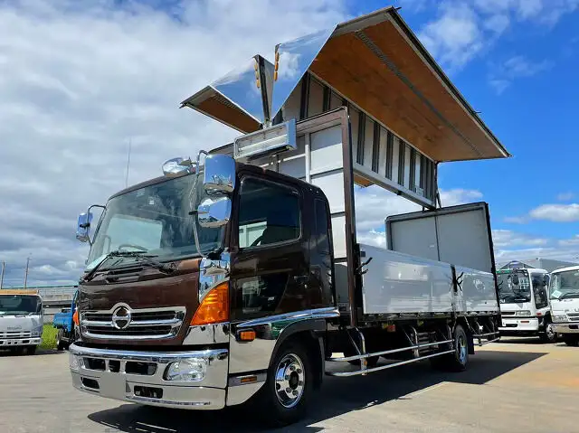 日野 レンジャー 中型/増トン ウイング ベッド TKG-FD9JLAA の中古トラック【車両No.131925】