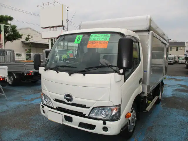 日野 デュトロ 小型 アルミバン ボトルカー サイドドア の中古トラック【車両No.131823】