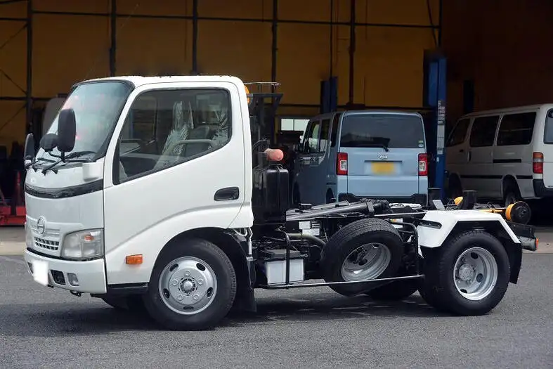 日野 デュトロ 小型 アームロール ツインホイスト BDG-XZU304M の中古トラック【車両No.131862】