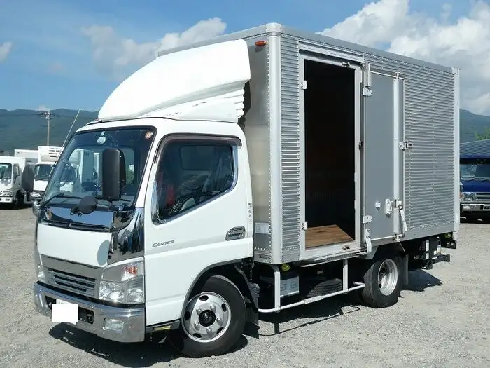 三菱 キャンター 小型 アルミバン パワーゲート サイドドア の中古トラック【車両No.132120】