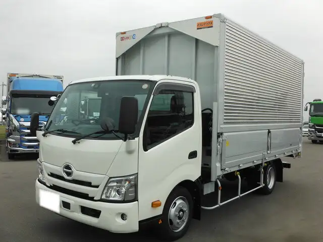 日野 デュトロ 小型 ウイング 2RG-XZU710M R4 の中古トラック【車両No.131947】