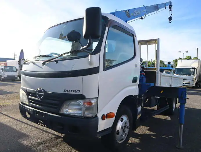 日野 デュトロ 小型 クレーン付 4段 ラジコン の中古トラック【車両No.131662】