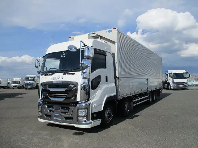 いすゞ ギガ 大型 ウイング ハイルーフ エアサス の中古トラック【車両No.132450】