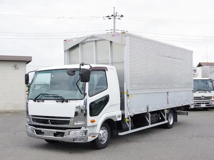 三菱 ファイター 中型/増トン ウイング エアサス ベッド の中古トラック【車両No.132444】