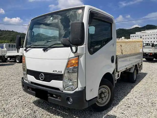 日産 アトラス 小型 平ボディ パワーゲート PDG-SZ2F24 の中古トラック【車両No.132748】