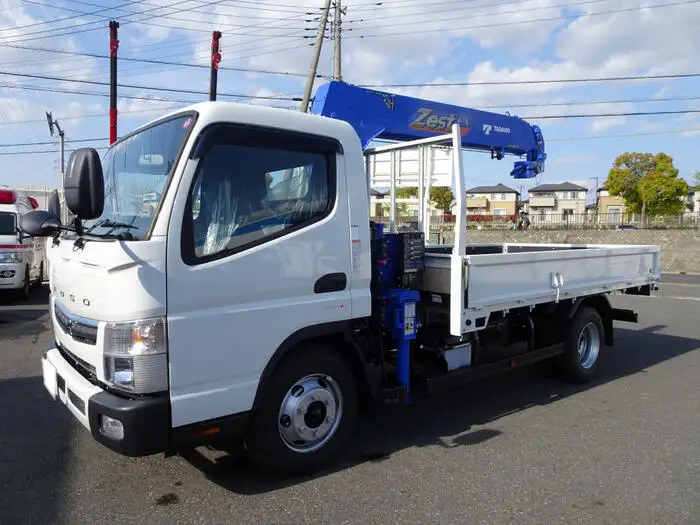 三菱 キャンター 小型 クレーン付 5段 ラジコン の中古トラック【車両No.132718】