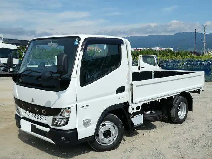 三菱 キャンター 小型 平ボディ 2RG-FBA20 R4 の中古トラック【車両No.132910】