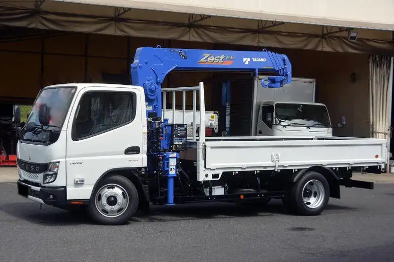三菱 キャンター 小型 クレーン付 4段 ラジコン の中古トラック【車両No.132943】