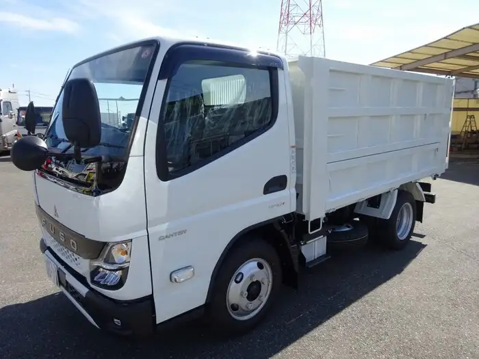 三菱 キャンター 小型 ダンプ 土砂禁 強化 の中古トラック【車両No.133268】