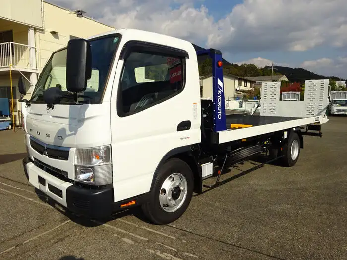 三菱 キャンター 小型 車両重機運搬 ラジコン ウインチ の中古トラック【車両No.133269】