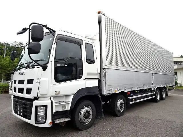 いすゞ ギガ 大型 ウイング パワーゲート エアサス の中古トラック【車両No.132900】