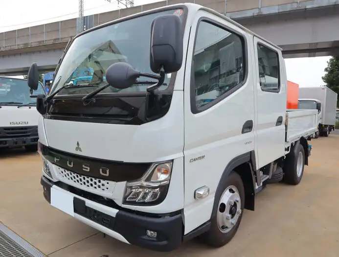 三菱 キャンター 小型 平ボディ Wキャブ 2RG-FBA20 の中古トラック【車両No.133290】