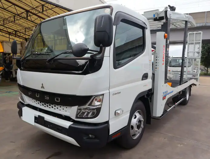 三菱 キャンター 小型 車両重機運搬 ラジコン ウインチ の中古トラック【車両No.132938】