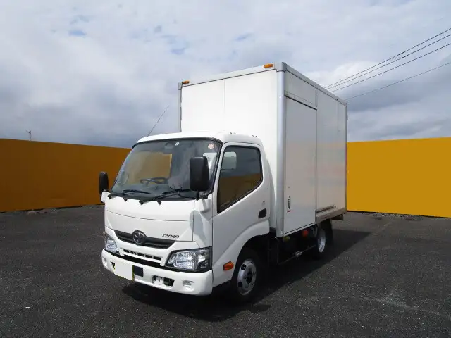 トヨタ ダイナ 小型 アルミバン サイドドア TKG-XZC605 の中古トラック【車両No.133512】