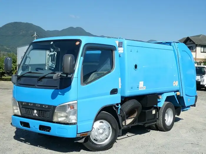 三菱 キャンター 小型 パッカー車 巻き込み式 回転ダンプ式 の中古トラック【車両No.133380】