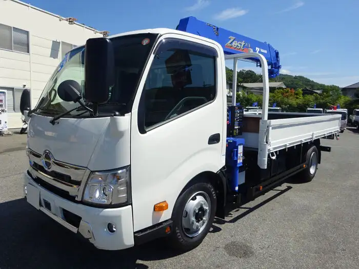 日野 デュトロ 小型 クレーン付 5段 ラジコン の中古トラック【車両No.133880】