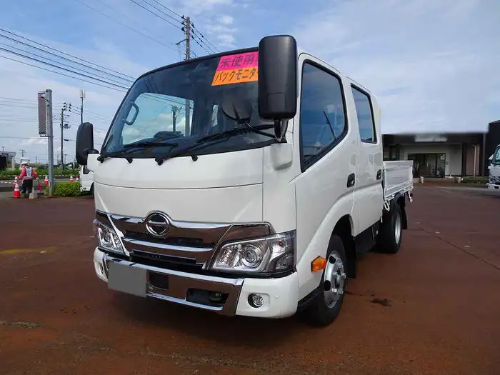 日野 デュトロ 小型 平ボディ Wキャブ 2RG-XZU605M の中古トラック【車両No.133806】