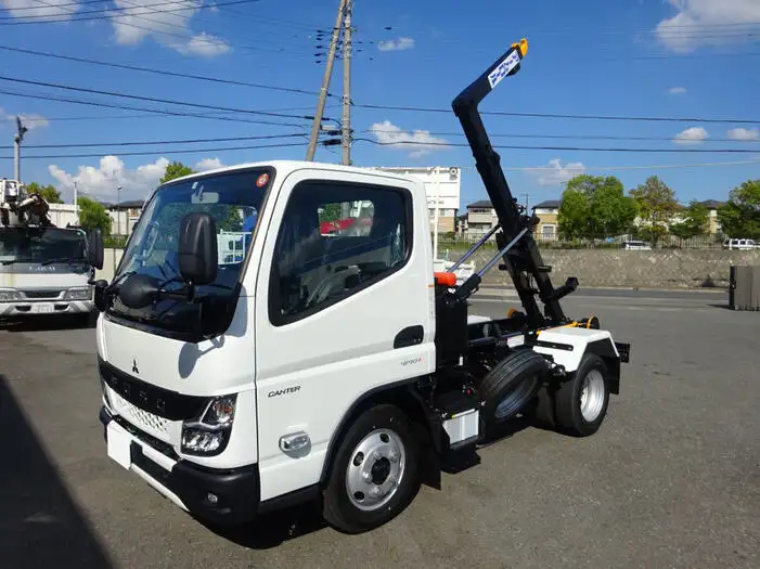 三菱 キャンター 中型/増トン アームロール ツインホイスト 2RG-FBAV0 の中古トラック【車両No.134246】