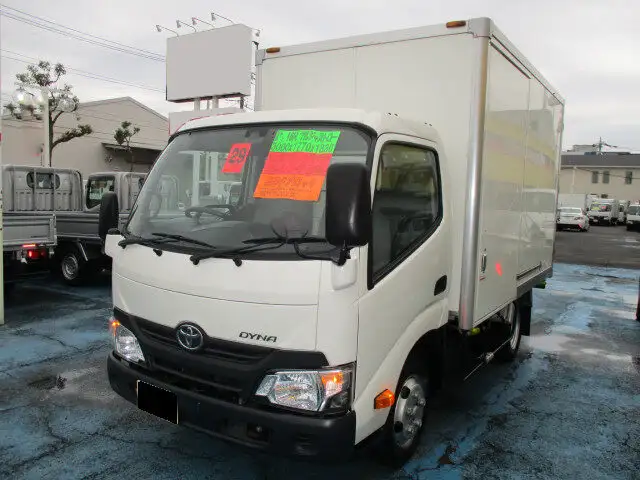 トヨタ ダイナ 小型 アルミバン サイドドア TKG-XZU600 の中古トラック【車両No.134785】