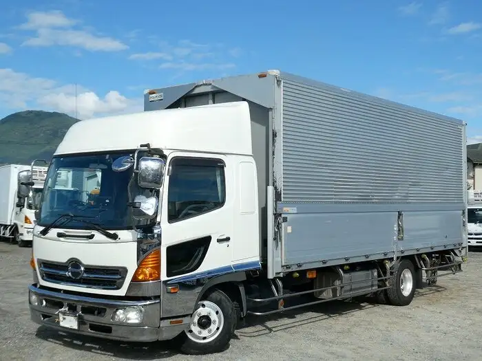 日野 レンジャー 中型/増トン ウイング エアサス ベッド の中古トラック【車両No.134738】