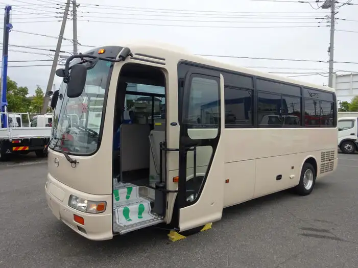 日野 リエッセ 小型 バス マイクロバス BDG-RX6JFBA の中古トラック【車両No.135153】
