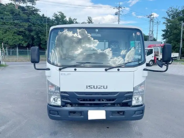 いすゞ エルフ 小型 平ボディ TPG-NPR85AR H27 の中古トラック【車両No.132339】