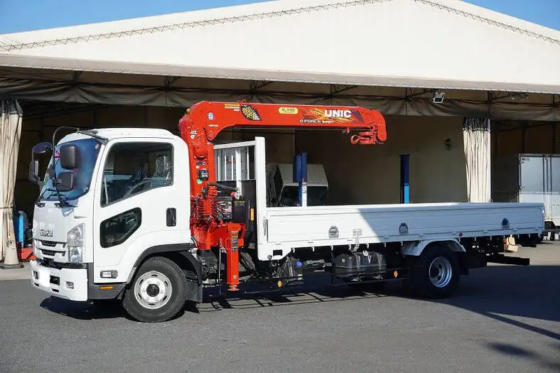 いすゞ フォワード 中型/増トン クレーン付 4段 ラジコン の中古トラック【車両No.135357】