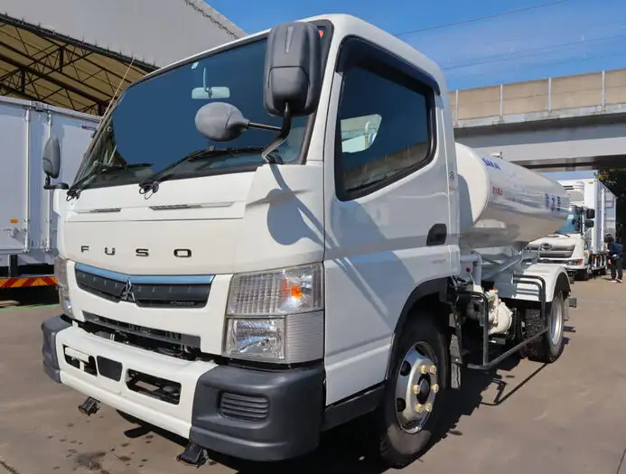 三菱 キャンター 小型 タンク車 散水車 2PG-FEB90 の中古トラック【車両No.135618】