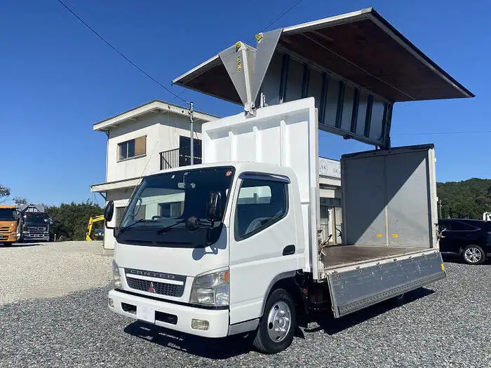 三菱 キャンター 小型 ウイング 床鉄板 KK-FE82EEV の中古トラック【車両No.136081】