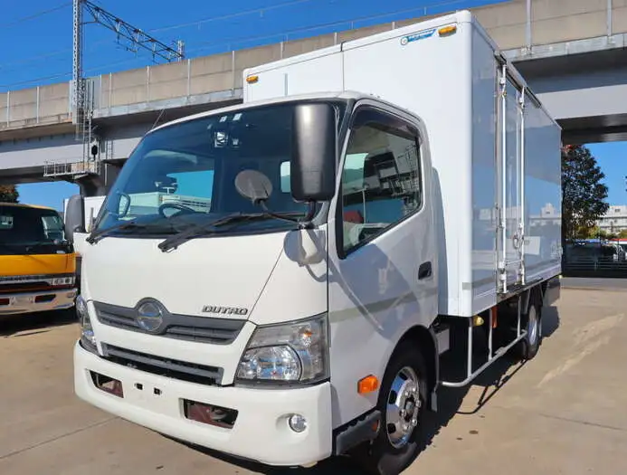 日野 デュトロ 小型 冷凍冷蔵 保冷 サイドドア の中古トラック【車両No.136063】