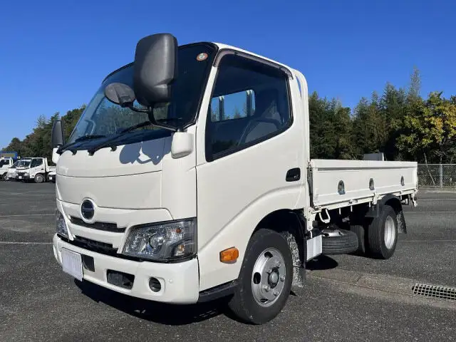 日野 デュトロ 小型 平ボディ 床鉄板 2RG-XZC605M の中古トラック【車両No.136171】