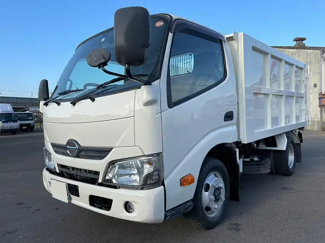 日野 デュトロ 小型 ダンプ 土砂禁 TKG-XZU610T の中古トラック【車両No.136302】